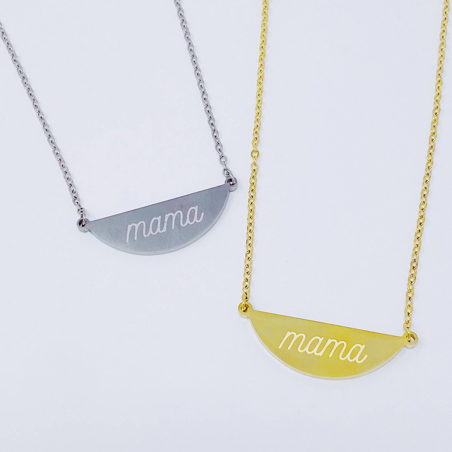 Mama Arch Necklace