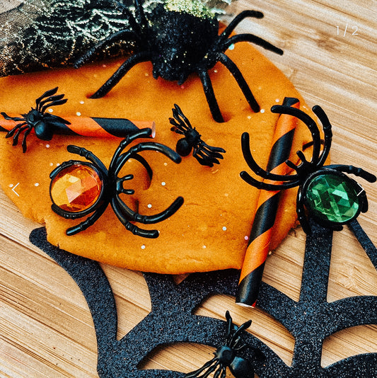 Halloween Playdough Sensory Jar