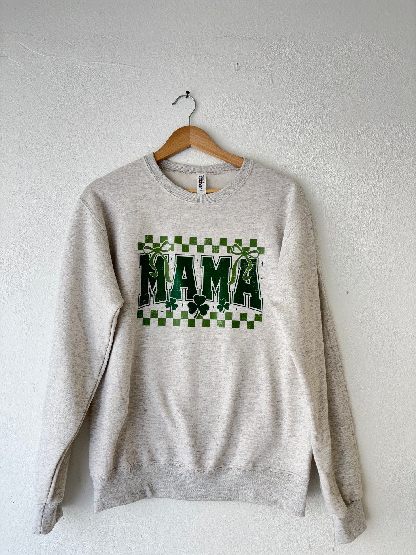 Mama St. Patrick's Day | Graphic Crewneck